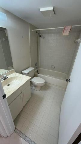 2334 S Cypress Bend Drive 802, Pompano Beach, FL 33069