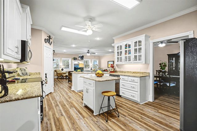 1975 CR 4106, Greenville, TX 75401