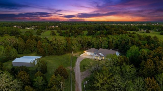 1975 CR 4106, Greenville, TX 75401