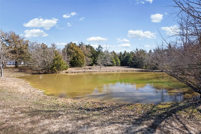 1975 CR 4106, Greenville, TX 75401