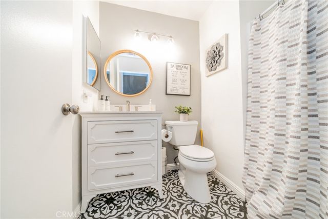 14736 Amber Court, Adelanto, CA 92301