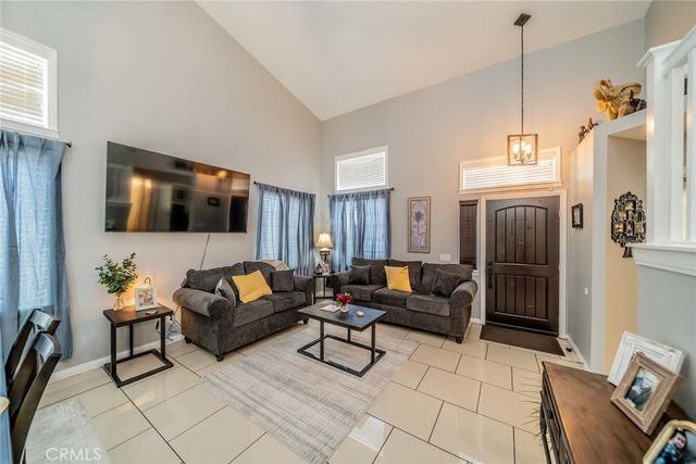 14736 Amber Court, Adelanto, CA 92301