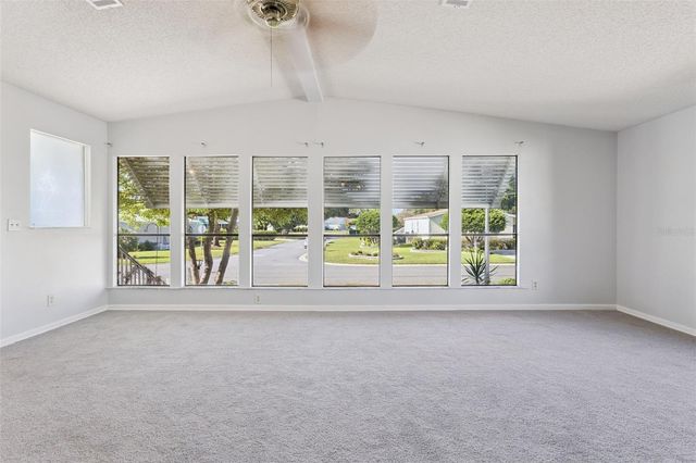 1787 W SCHWARTZ BOULEVARD, Lady Lake, FL 32159