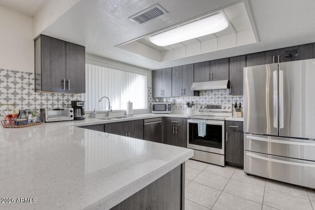 4523 E Phelps Road, Phoenix, AZ 85032