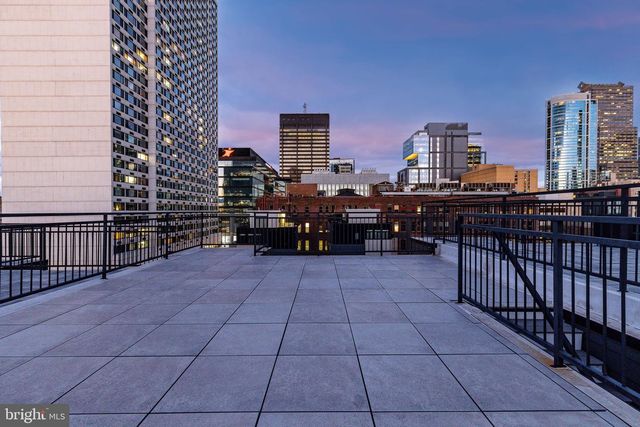 2320 SANSOM ST, Philadelphia, PA 19103