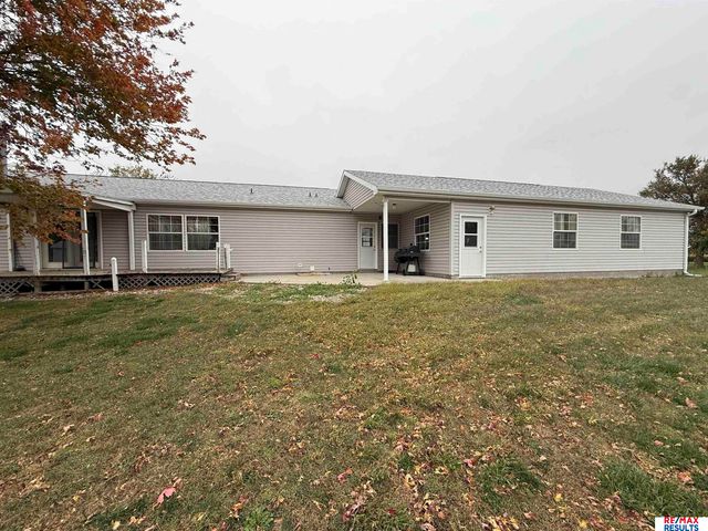 1054 Hillcrest Drive, Fremont, NE 68025