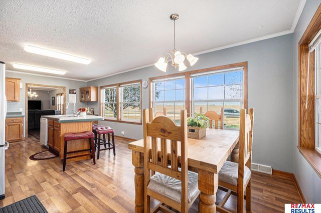 1054 Hillcrest Drive, Fremont, NE 68025