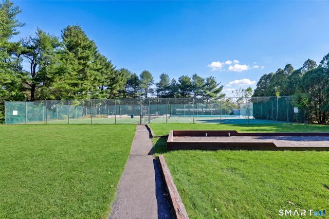 221 Foxwood Lane 221, Milford, CT 06460