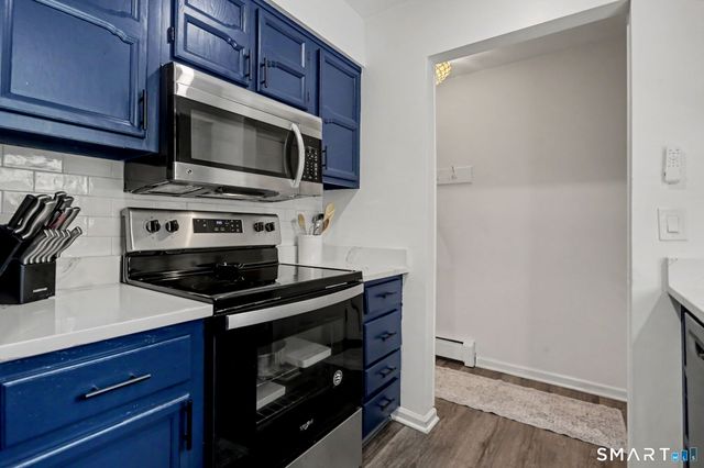 221 Foxwood Lane 221, Milford, CT 06460