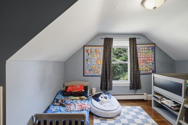 84 Southbridge Rd, Charlton, MA 01507
