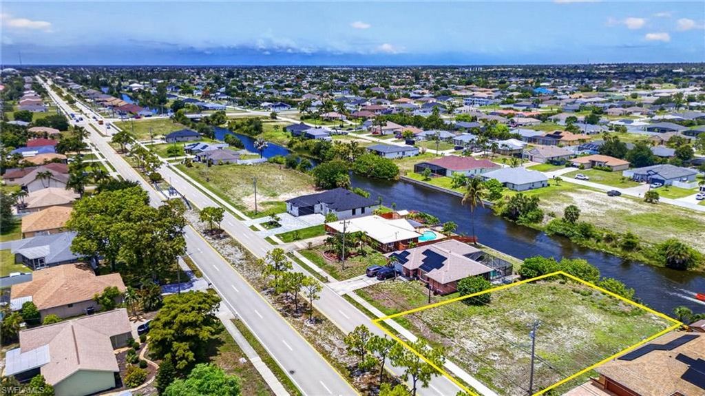 601 Gleason PKWY, CAPE CORAL, FL 33914 — photo 5