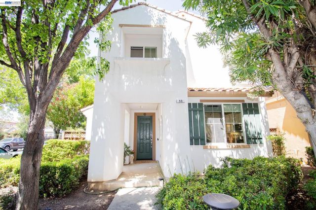 98 W Atento Ln, Mountain House, CA 95391