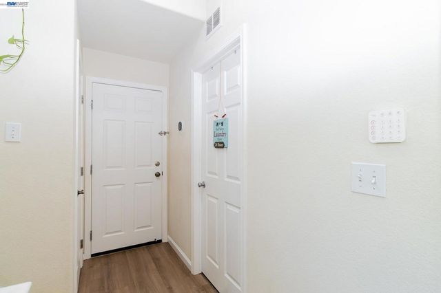 98 W Atento Ln, Mountain House, CA 95391