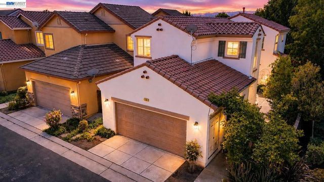 98 W Atento Ln, Mountain House, CA 95391
