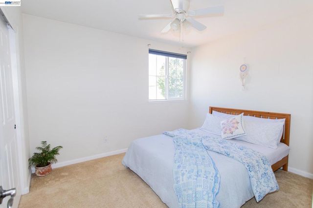 98 W Atento Ln, Mountain House, CA 95391