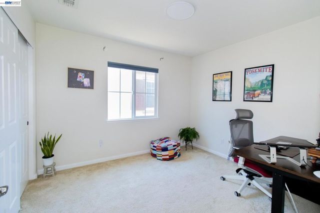 98 W Atento Ln, Mountain House, CA 95391