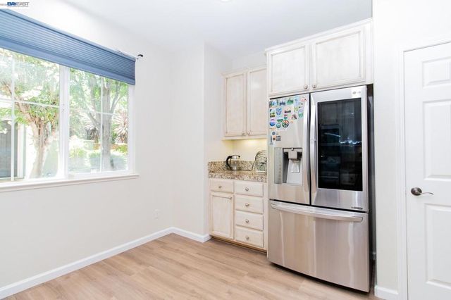 98 W Atento Ln, Mountain House, CA 95391