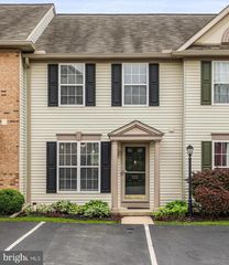 222 WHEATFIELD WAY #70D, York, PA 17403