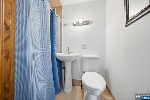 230 Rea Avenue, Hawthorne, NJ 07506