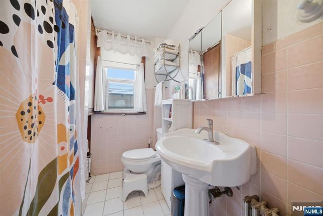 230 Rea Avenue, Hawthorne, NJ 07506