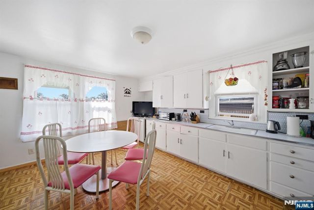 230 Rea Avenue, Hawthorne, NJ 07506