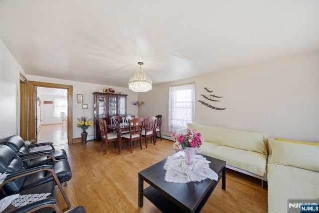 230 Rea Avenue, Hawthorne, NJ 07506