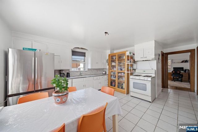 230 Rea Avenue, Hawthorne, NJ 07506