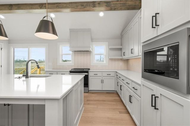 4209 SE Adams Drive, Blue Springs, MO 64014