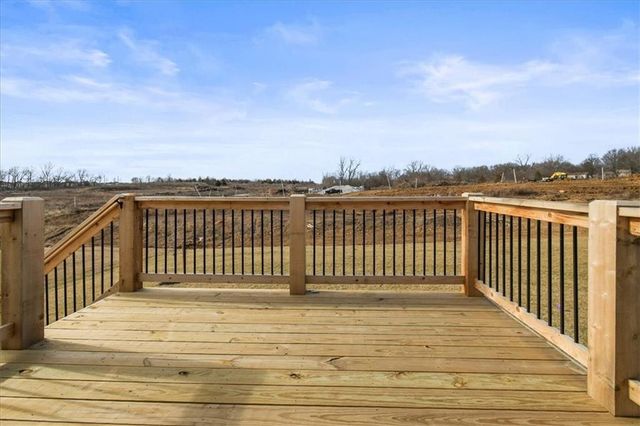 4209 SE Adams Drive, Blue Springs, MO 64014