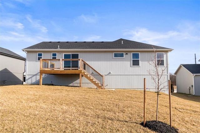 4209 SE Adams Drive, Blue Springs, MO 64014