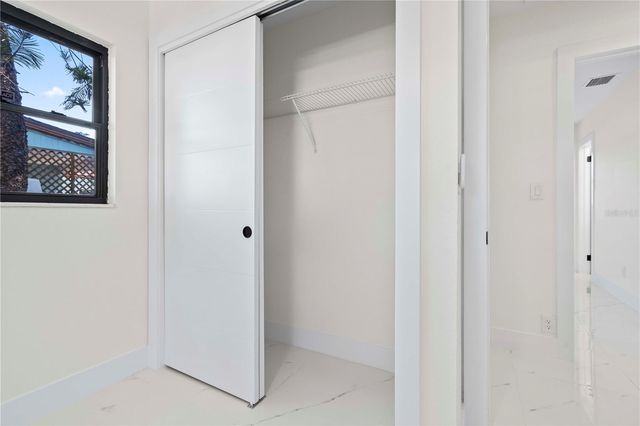 8014 W COMANCHE AVENUE, Tampa, FL 33615