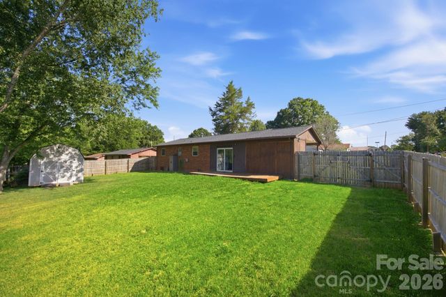 2405 2nd Street, Statesville, NC 28677