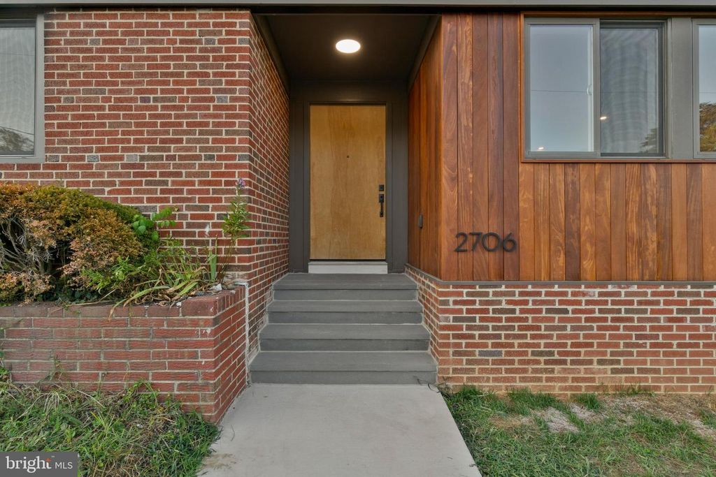 2706 BARTOL AVE, Baltimore, MD 21209