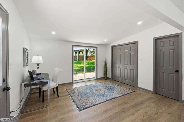 978 Hilltop Court, Lawrenceville, GA 30045