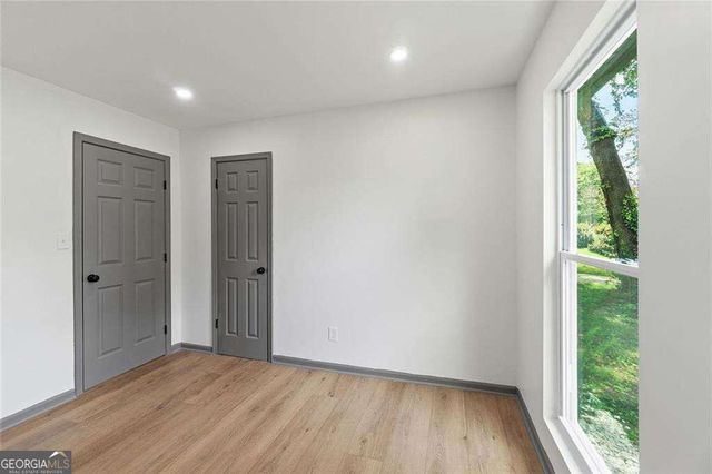 978 Hilltop Court, Lawrenceville, GA 30045