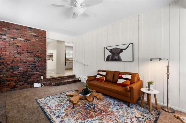 3406 Navaho Trail SE, Smyrna, GA 30080