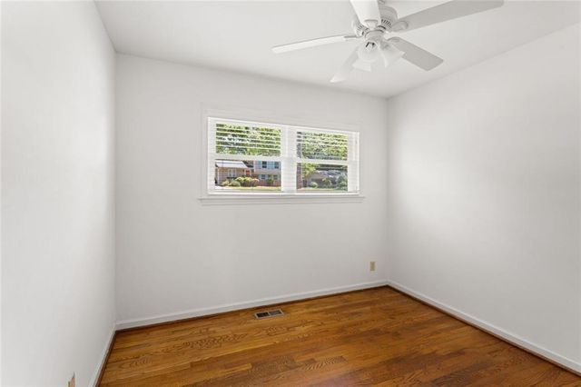 3406 Navaho Trail SE, Smyrna, GA 30080