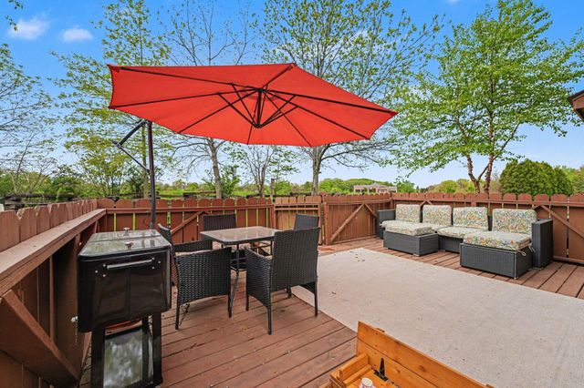 1895 Orchard Court, Crown Point, IN 46307