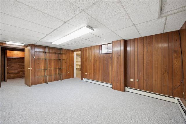 2648 Western Avenue, Highland Park, IL 60035
