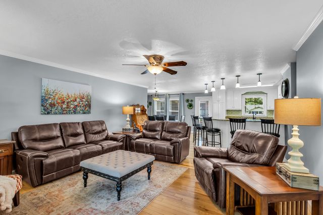 715 Wanda Ln, Tullahoma, TN 37388
