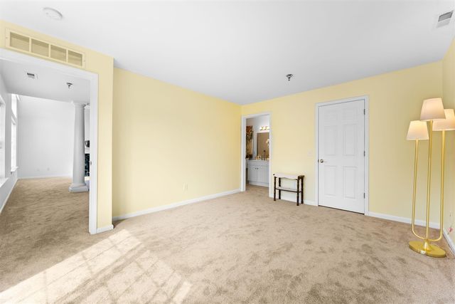 9475 Lakeside Drive, Ypsilanti, MI 48197