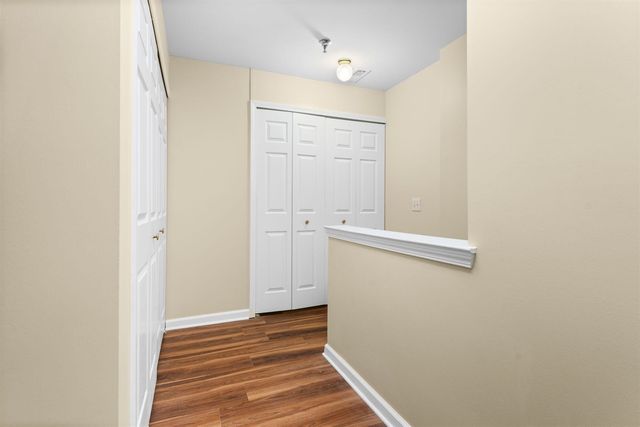 9475 Lakeside Drive, Ypsilanti, MI 48197