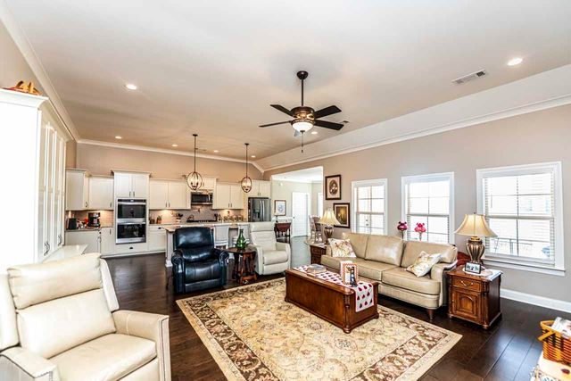 354 GEORGE ELLIS DR, Munford, TN 38058