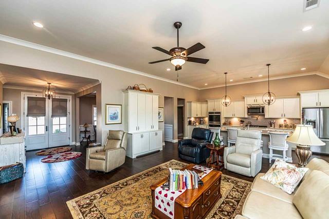 354 GEORGE ELLIS DR, Munford, TN 38058