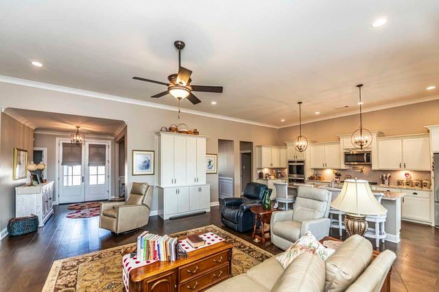 354 GEORGE ELLIS DR, Munford, TN 38058