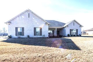 354 GEORGE ELLIS DR, Munford, TN 38058