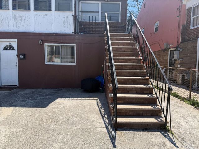 6935 Decosta Avenue, Arverne, NY 11692
