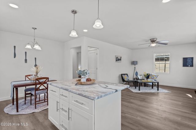 708 S 14th Street, Wilmington, NC 28401