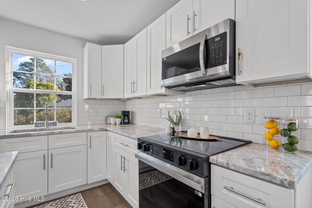 708 S 14th Street, Wilmington, NC 28401