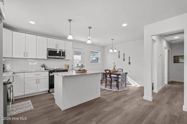 708 S 14th Street, Wilmington, NC 28401